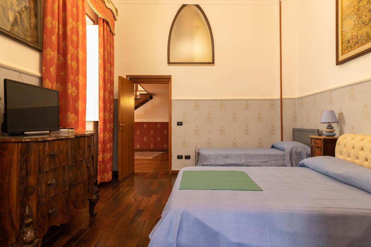 Domus Annabella Apartment Naples Exterior photo